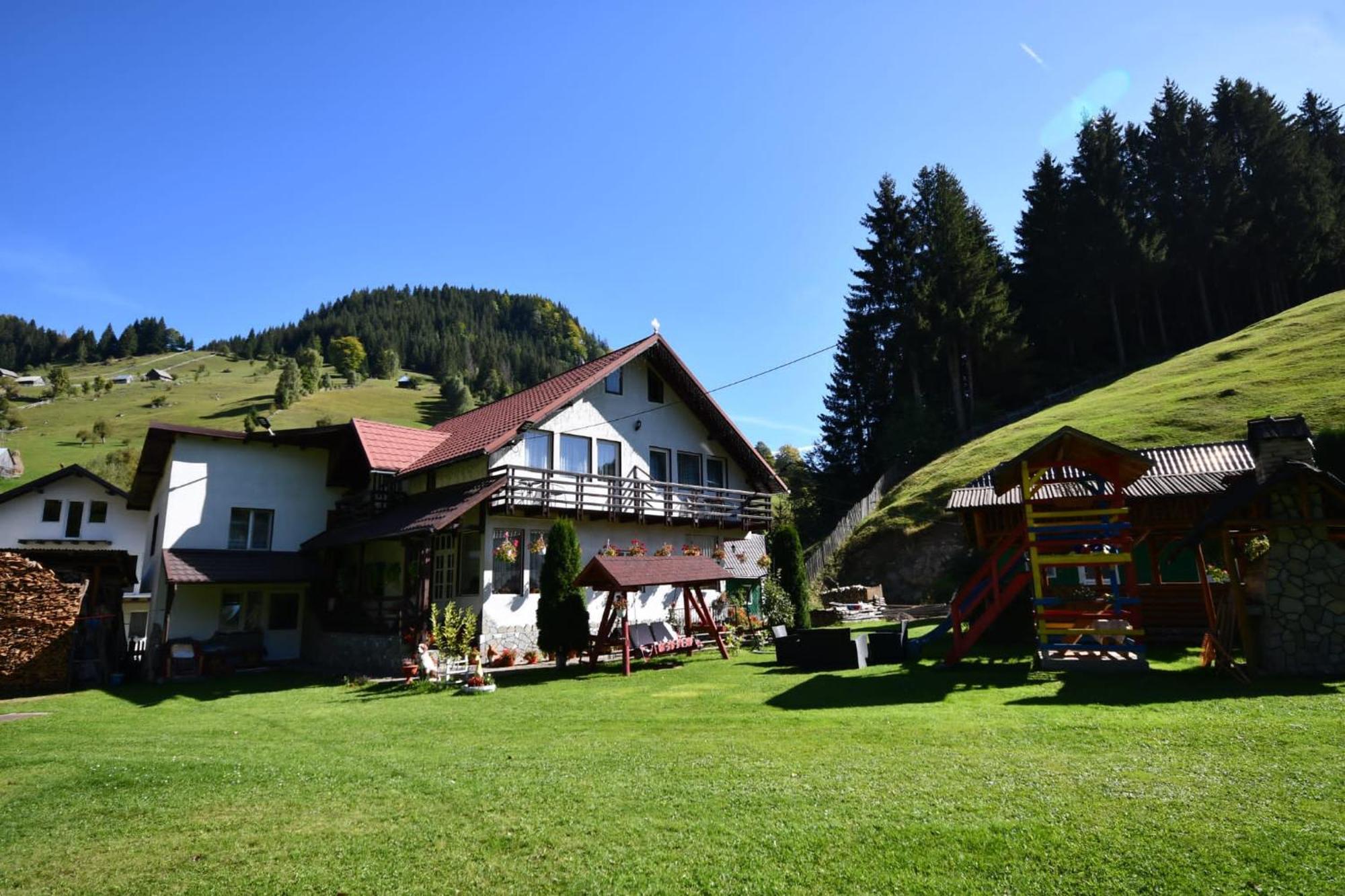 Casa Stefanut Hotel Moeciu De Sus Exterior photo
